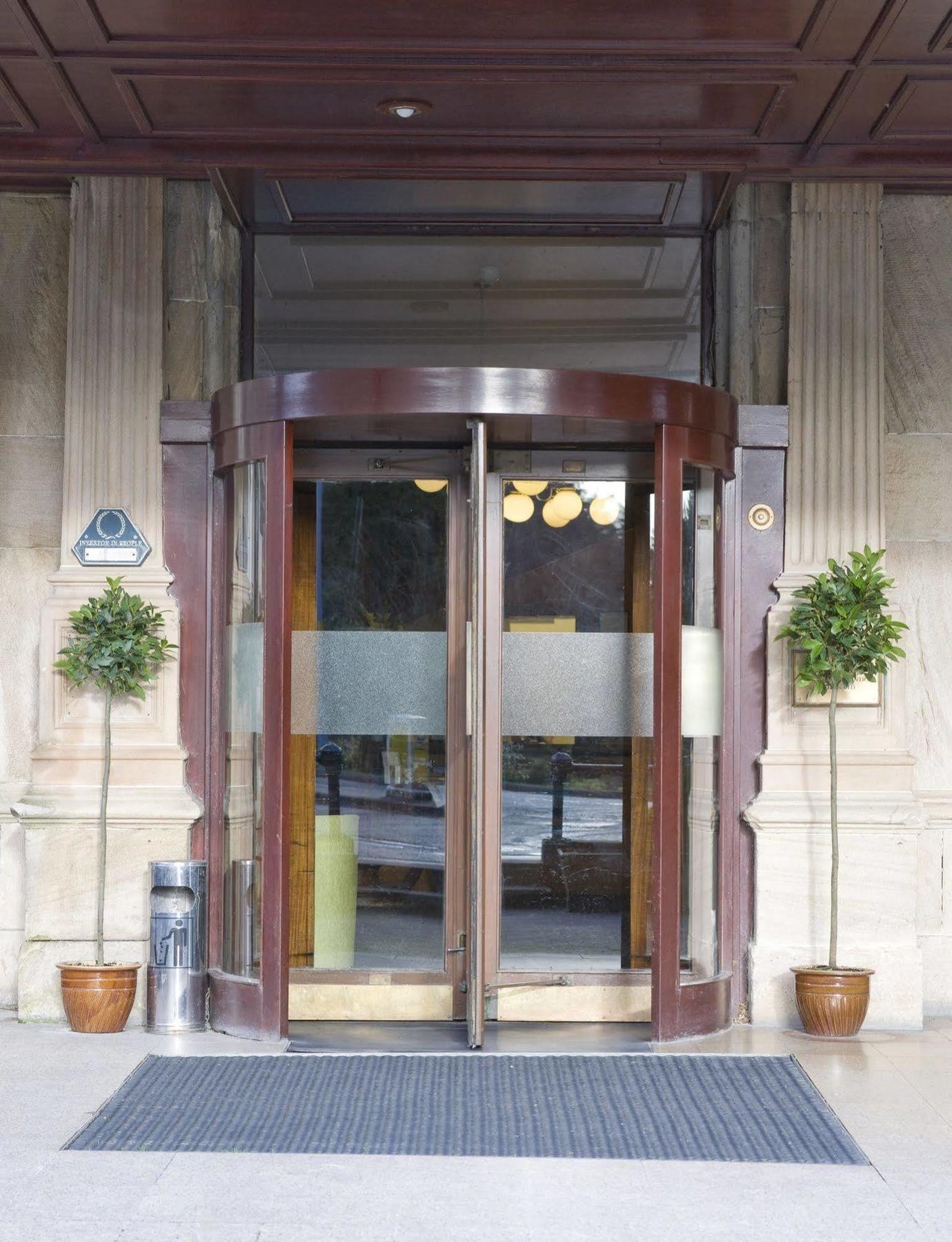 The Tarbet Hotel Zewnętrze zdjęcie